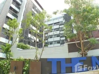 For rent 2 bed condo in Phra Khanong, Bangkok