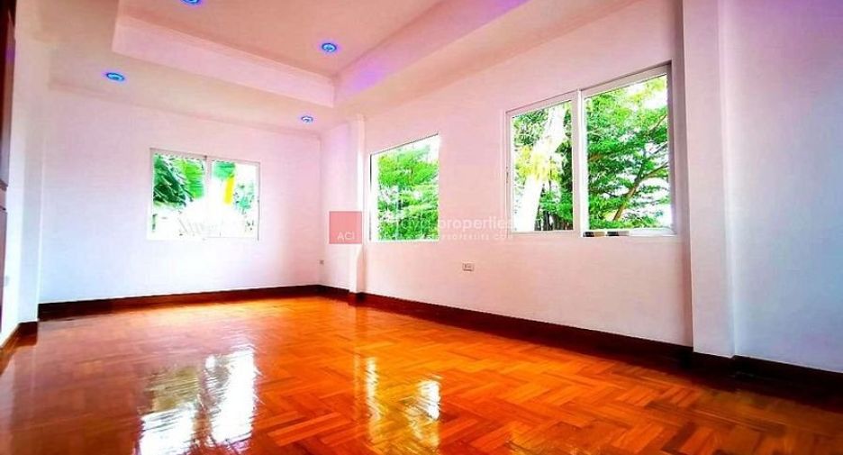 ขาย 5 ห้องนอน บ้านเดี่ยว ใน บางละมุง, ชลบุรี