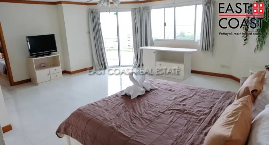Продажа 2 спальни кондо в Na Jomtien, Паттайя