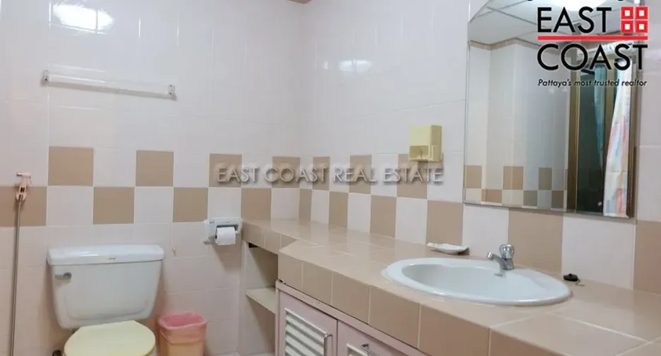 Продажа 2 спальни кондо в Na Jomtien, Паттайя