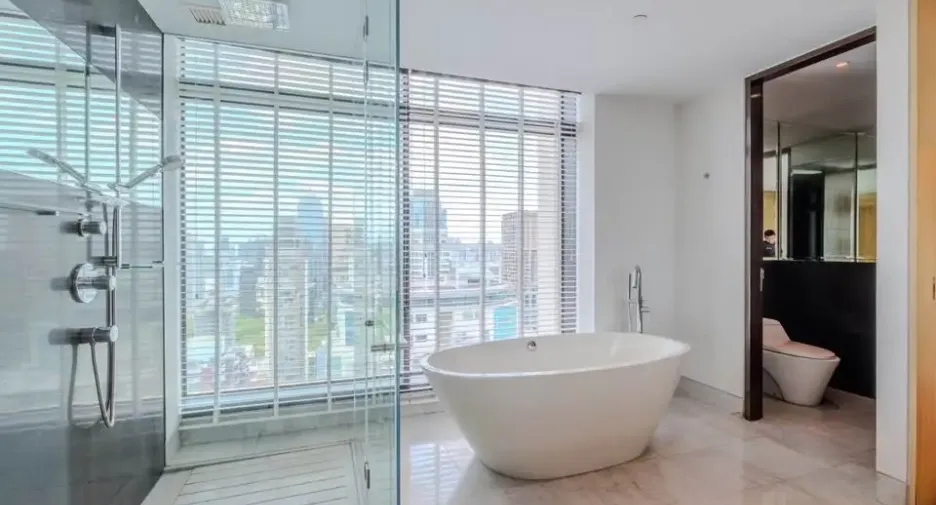 Wohnung zum Kauf mit 3 Zimmer in Pathum Wan, Bangkok