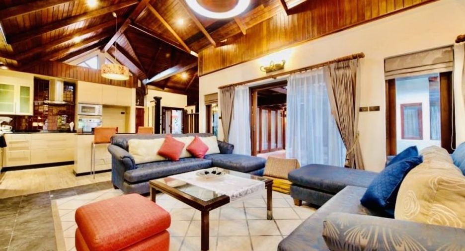 For rent 3 bedrooms house in Bang Lamung, Chonburi