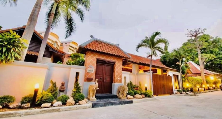 For rent 3 bedrooms house in Bang Lamung, Chonburi