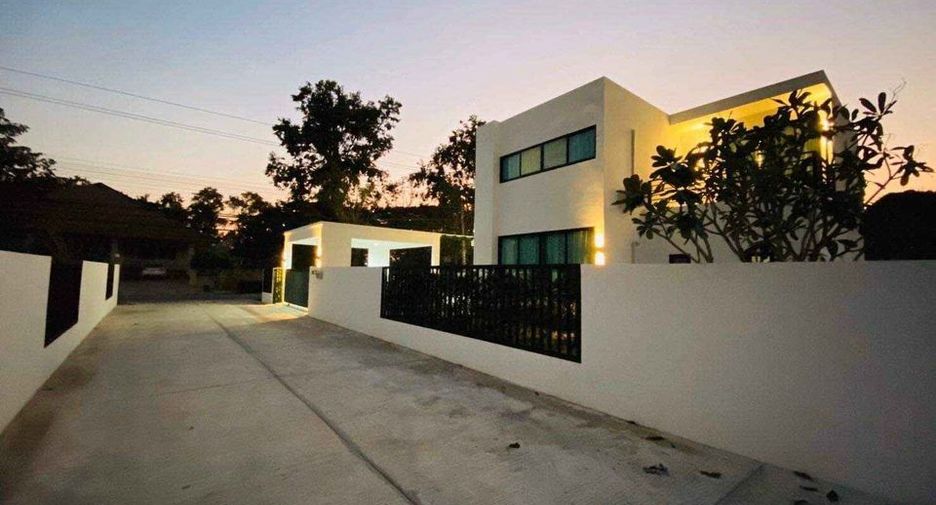 For sale 4 bed villa in Hang Dong, Chiang Mai