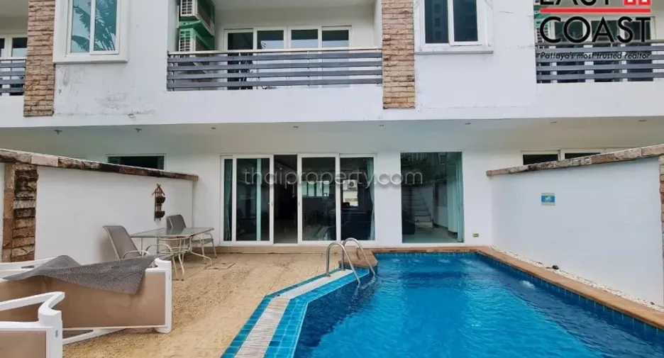 Haus zur Miete mit 4 Zimmer in Bang Lamung, Chonburi
