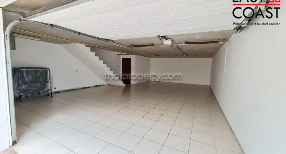 Haus zur Miete mit 4 Zimmer in Bang Lamung, Chonburi