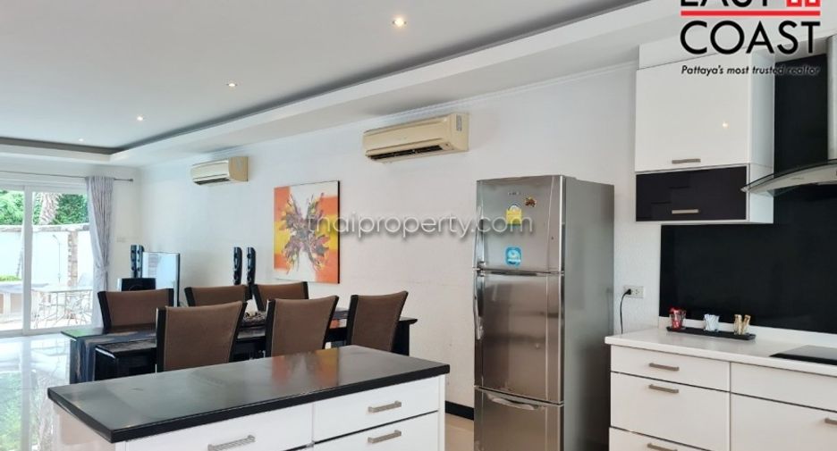 Haus zur Miete mit 4 Zimmer in Bang Lamung, Chonburi