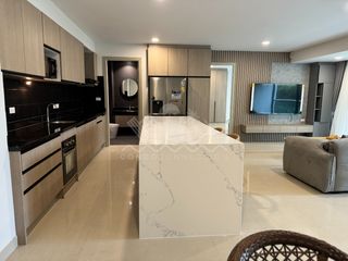 For rent 4 bed condo in Bang Lamung, Chonburi