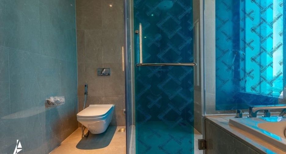 For sale 2 bedrooms condo in Khlong San, Bangkok