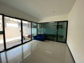 For rent warehouse in Phra Pradaeng, Samut Prakan