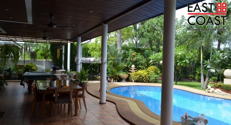 Haus zum Kauf mit 4 Zimmer in Bang Lamung, Chonburi