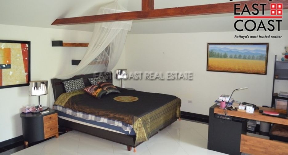 Haus zum Kauf mit 4 Zimmer in Bang Lamung, Chonburi
