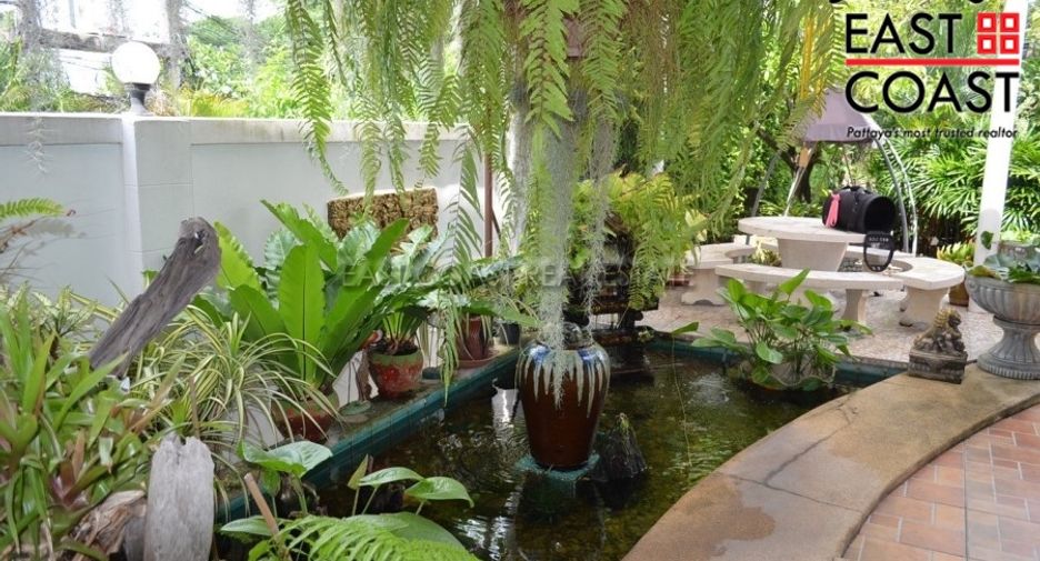 Haus zum Kauf mit 4 Zimmer in Bang Lamung, Chonburi