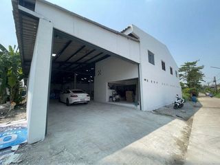 For sale warehouse in Lam Luk Ka, Pathum Thani