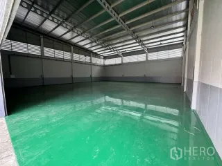 Аренда и продажа склад в Lam Luk Ka, Патумтани
