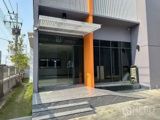 Аренда и продажа склад в Lam Luk Ka, Патумтани