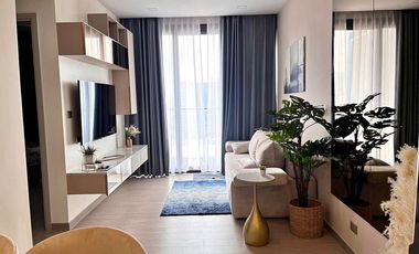 For rent 2 bed condo in Huai Khwang, Bangkok