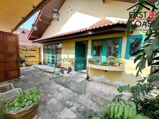 Haus zum Kauf mit 2 Zimmer in Bang Lamung, Chonburi
