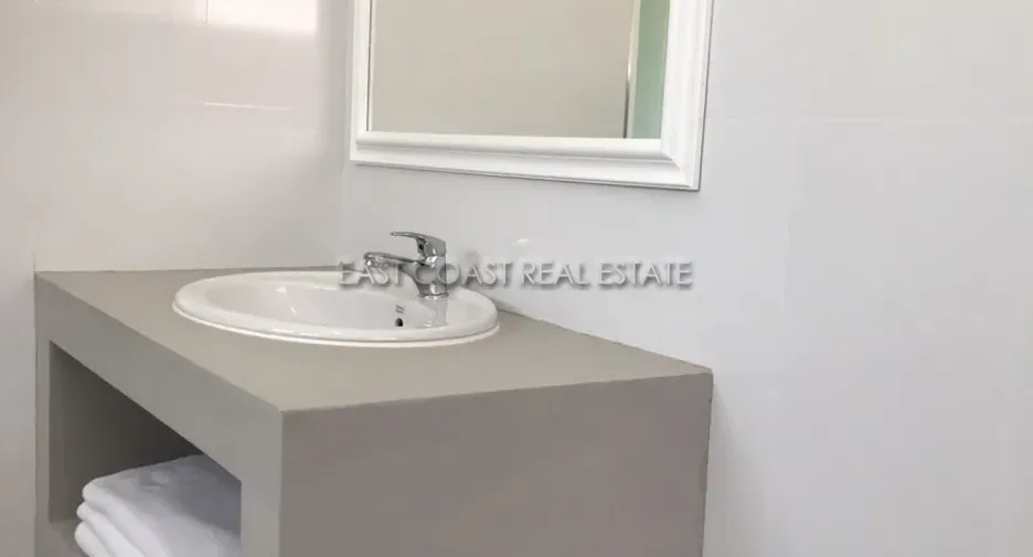 Haus zum Kauf mit 4 Zimmer in Huay Yai, Pattaya