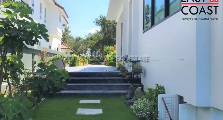 Haus zum Kauf mit 4 Zimmer in Huay Yai, Pattaya