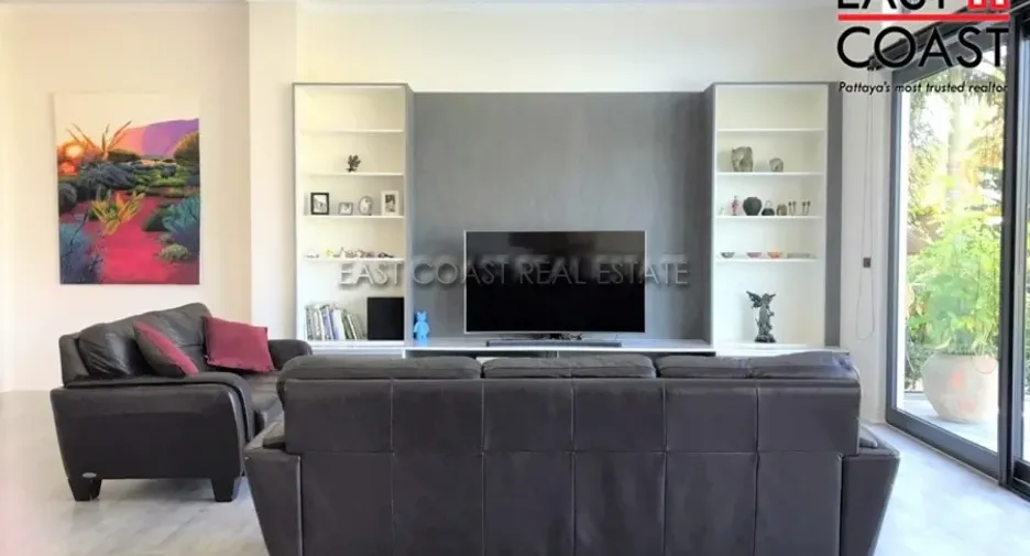 Haus zum Kauf mit 4 Zimmer in Huay Yai, Pattaya