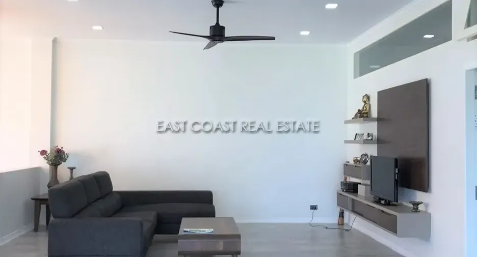 Haus zum Kauf mit 4 Zimmer in Huay Yai, Pattaya