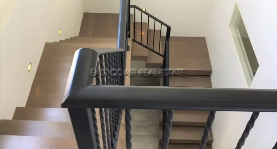 Haus zum Kauf mit 4 Zimmer in Huay Yai, Pattaya