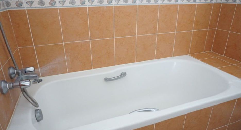 For rent and for sale 3 bedrooms house in San Kamphaeng, Chiang Mai