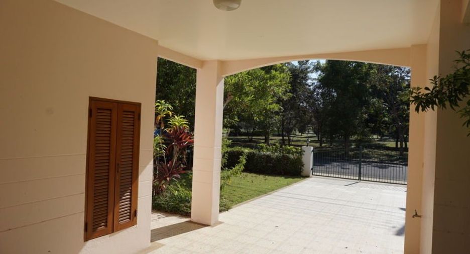 For rent and for sale 3 bedrooms house in San Kamphaeng, Chiang Mai