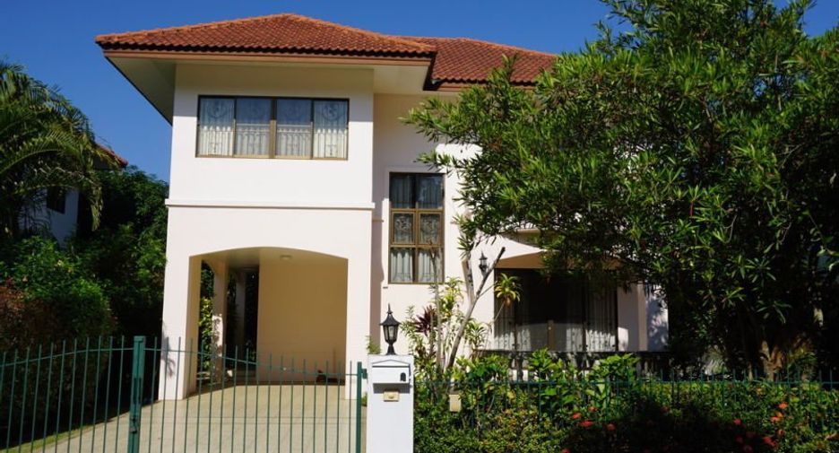For rent and for sale 3 bedrooms house in San Kamphaeng, Chiang Mai