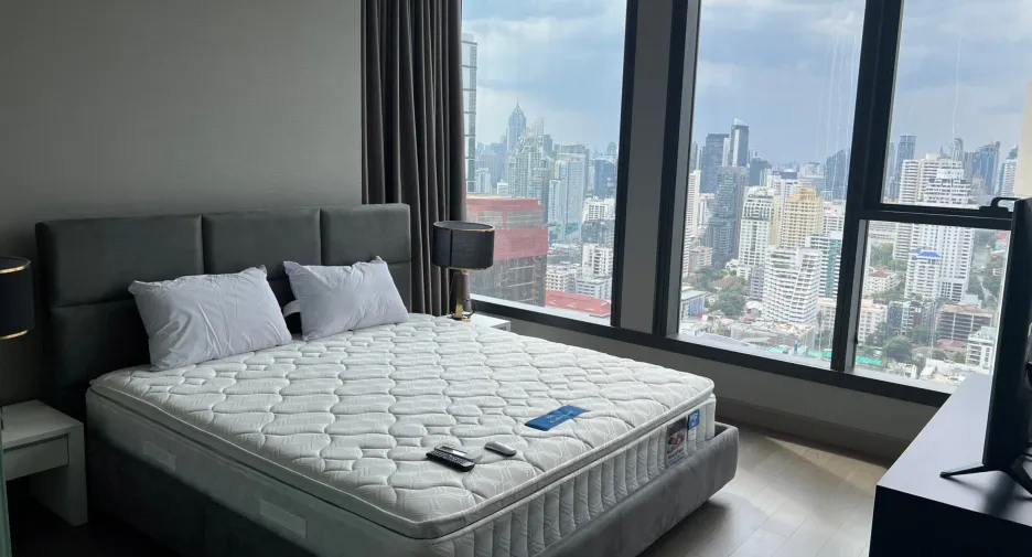 For sale 2 Beds condo in Watthana, Bangkok