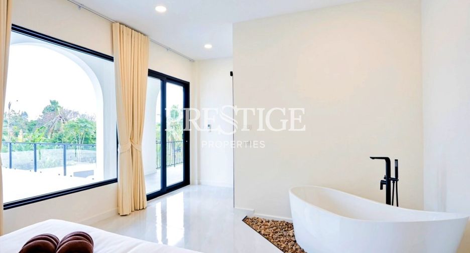 À vendre 4 chambres maison à Bang Lamung, Chonburi
