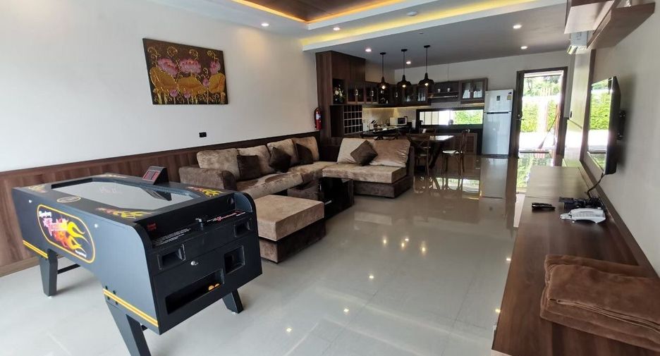 For rent 3 Beds villa in Saraphi, Chiang Mai
