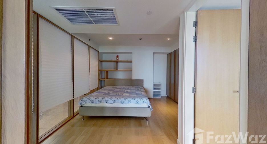 For sale 1 bed condo in Yan Nawa, Bangkok