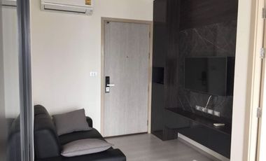 For sale 1 bed condo in Khlong Toei, Bangkok