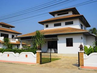 For rent 3 Beds villa in Pran Buri, Prachuap Khiri Khan