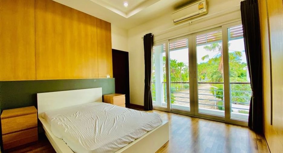 For rent and for sale 5 bedrooms house in Bang Lamung, Chonburi