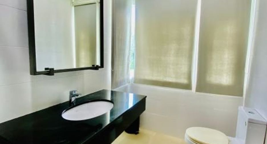 For rent and for sale 5 bedrooms house in Bang Lamung, Chonburi