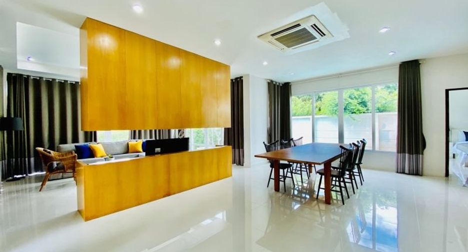 For rent and for sale 5 bedrooms house in Bang Lamung, Chonburi