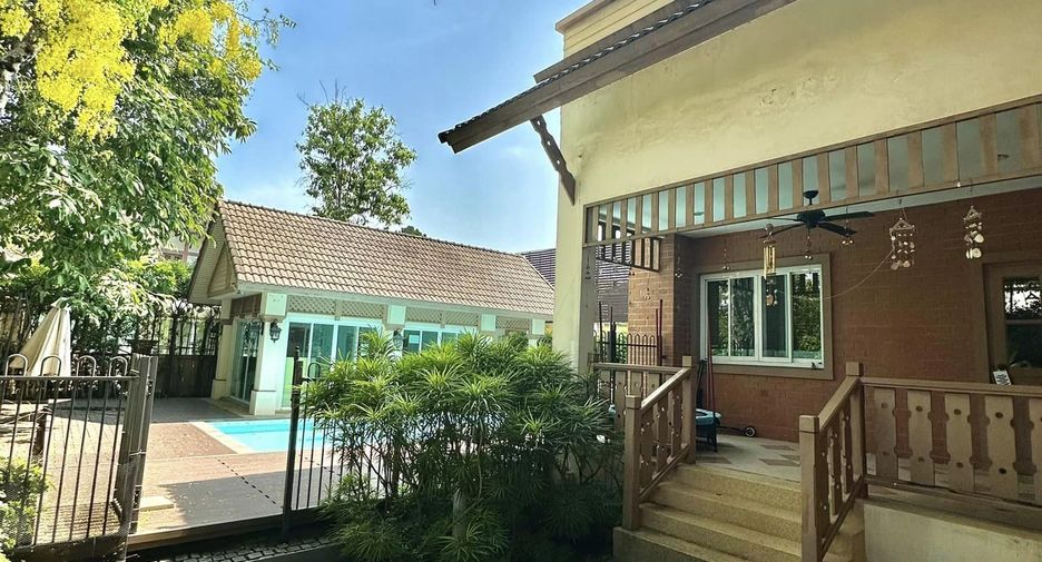 For sale 4 bed villa in Taling Chan, Bangkok