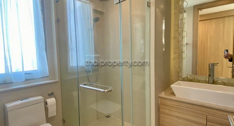 For sale 2 bedrooms condo in Bang Lamung, Chonburi