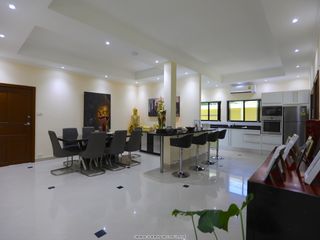 À louer 3 chambres maison à Bang Lamung, Chonburi