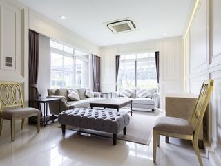 À louer 4 chambres maison à Bang Phli, Samut Prakan