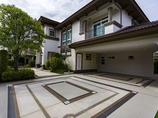 À louer 4 chambres maison à Bang Phli, Samut Prakan
