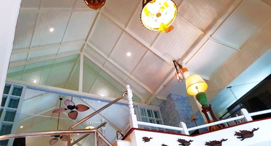 For sale 3 bedrooms condo in South Pattaya, Pattaya
