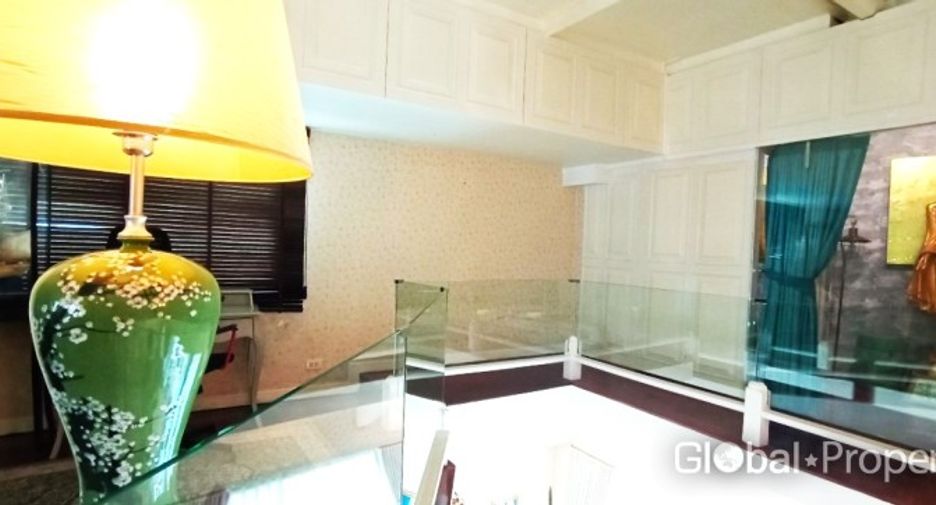 For sale 3 bedrooms condo in South Pattaya, Pattaya