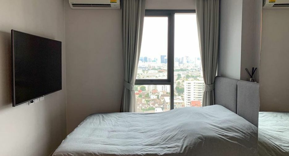For sale 1 Beds condo in Phaya Thai, Bangkok