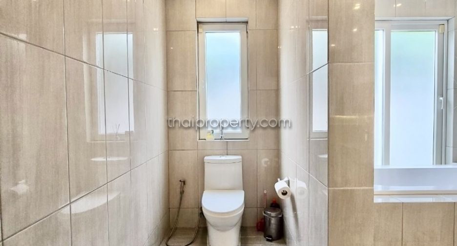 For sale 3 bedrooms house in Bang Lamung, Chonburi