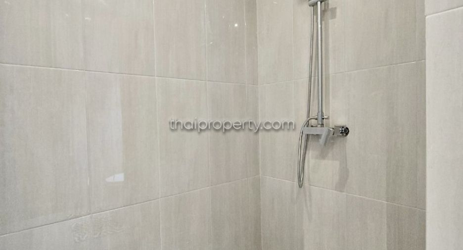 For sale 3 bedrooms house in Bang Lamung, Chonburi