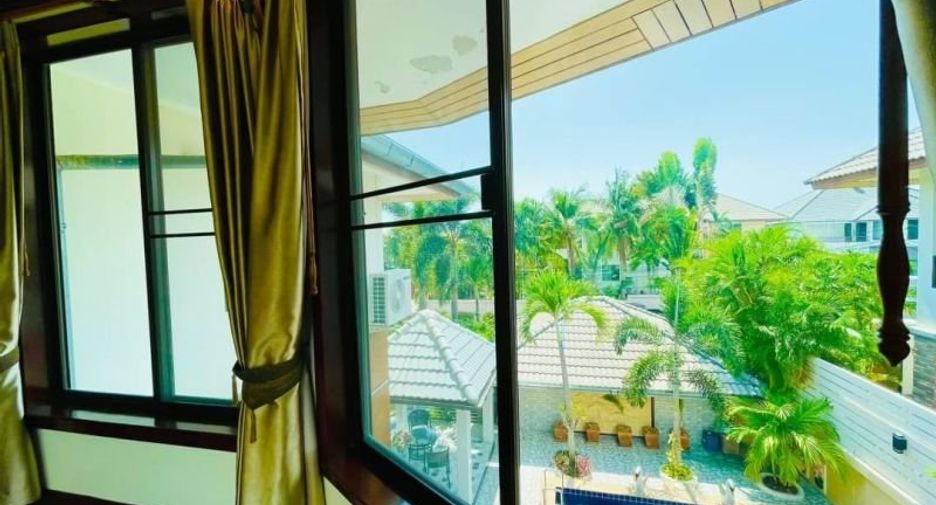 For sale and for rent 4 bedrooms house in Bang Lamung, Chonburi